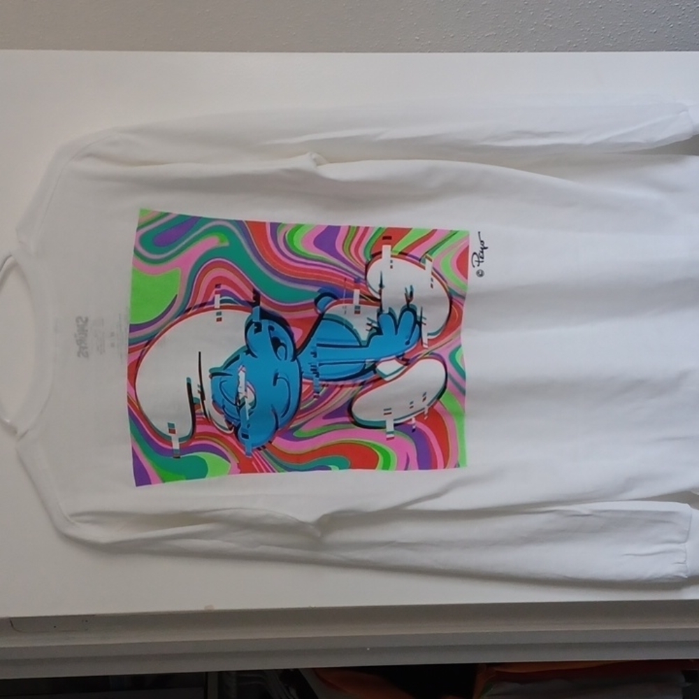 The Smurfs Long Sleeve Tee SZ Medium